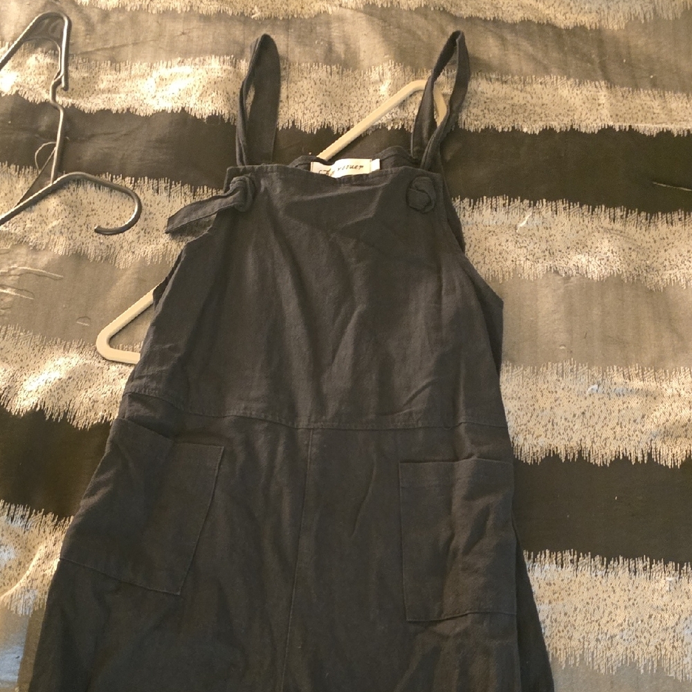 Black Sleeveless Jumpsuit